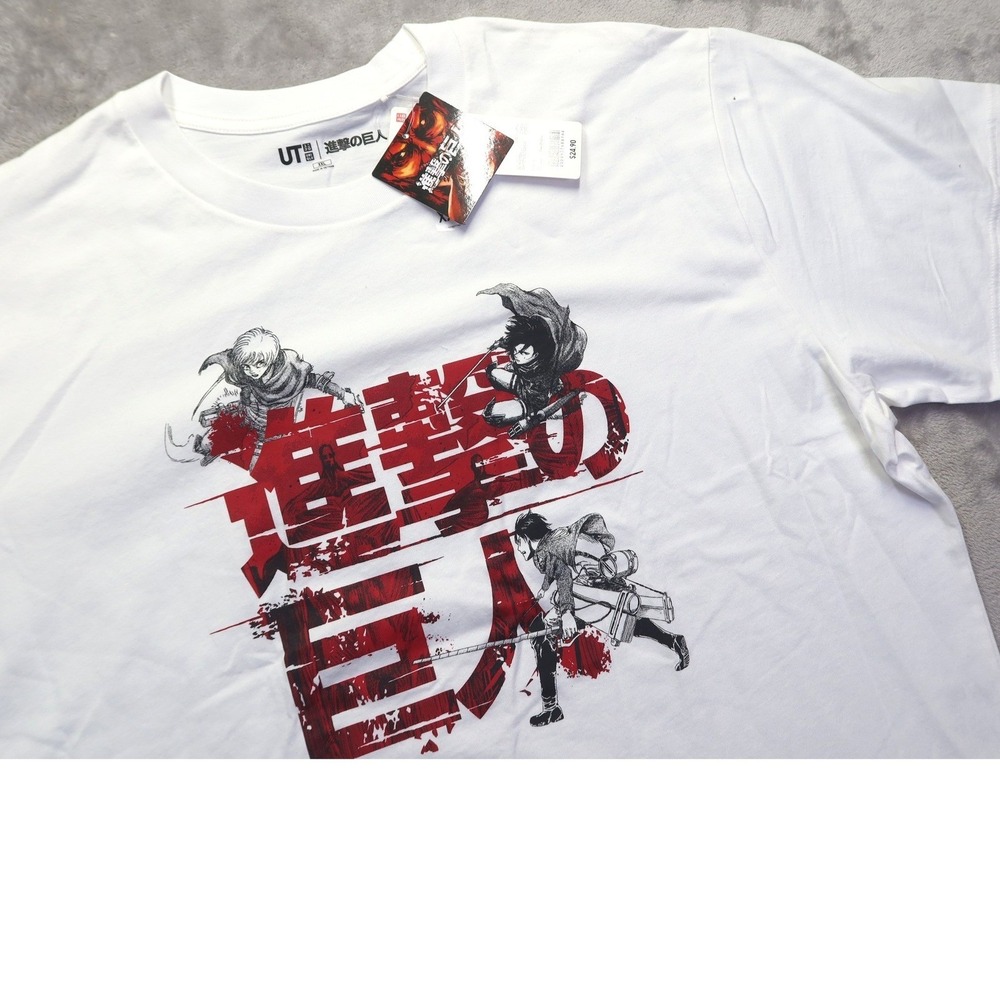 Attack on Titan T-Shirt Men's Uniqlo UT Graphic Anime 2XL Eren Mikasa‎ Armin NWT